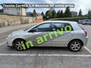 Toyota Corolla 1.4i 16V cat 5 porte Sol usato