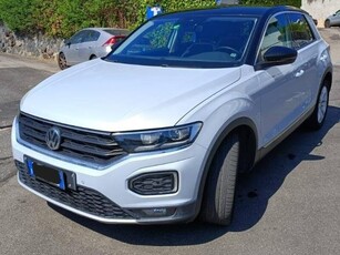 VOLKSWAGEN T-Roc 1.0 tsi Advanced