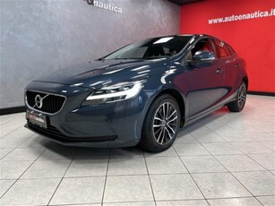 Volvo V40 D2 Geartronic Momentum usato