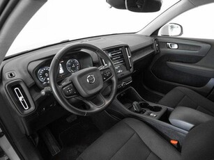 VOLVO XC40 D3 AWD Geartronic Base/Momentum Core