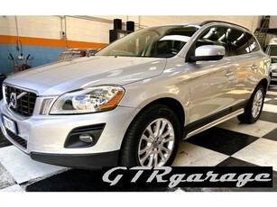 VOLVO XC60 2.4 D 163CV AWD Geartronic Momentum