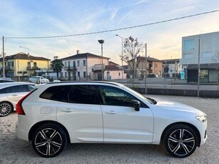 VOLVO XC60 B4(d) AWD Geartr. R-design SEDILI RISC. CERCHI 21