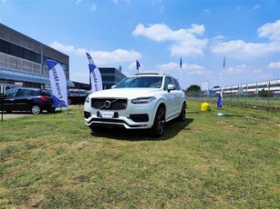 Volvo XC90 D5 AWD Geartronic R-design usato