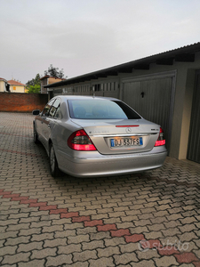 Usato 2007 Mercedes 190 3.0 Diesel 231 CV (8.900 €)