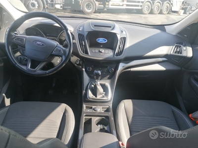 Usato 2017 Ford Kuga 2.0 Diesel 150 CV (17.500 €)