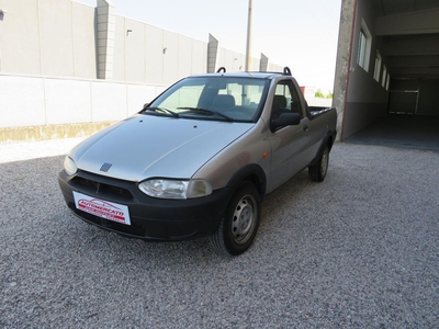 Fiat Strada 1.2