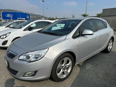 Opel Astra 1.7 CDTI 110CV