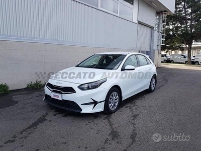 KIA ceed III 2019 1.0 t-gdi Business Class 10...