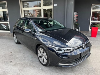 Volkswagen Golf 1.5 eTSI 150 CV Style DSG