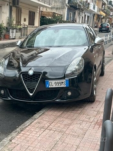 Alfa Giulietta 1,6 jtd sportiva
