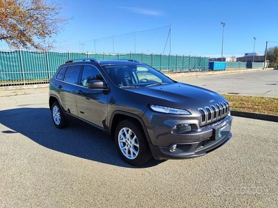 Jeep Cherokee 2.2 longitudine