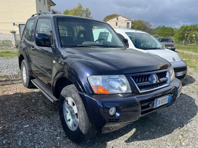 Mitsubishi Pajero 2.5 TDI 3p. GL usato