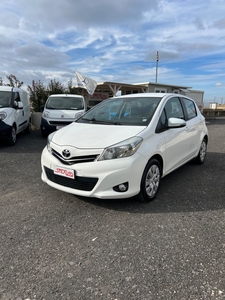 Toyota Yaris 1.0 5 porte Active usato