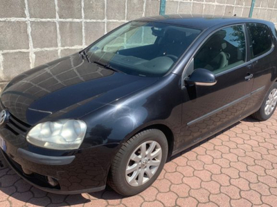 VOLKSWAGEN Golf 5ª serie