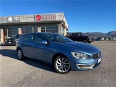 Volvo V60 D2 1.6 Powershift Momentum del 2015 usata a Maniago