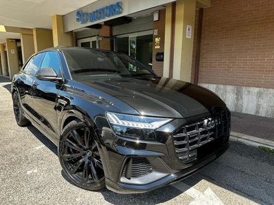 2022 AUDI Q8