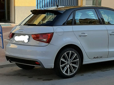 Audi A1 1.6 TDI 90 CAVALLI