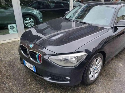 BMW 118 d 5p. Unique aut.
