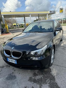 BMW serie 5 525