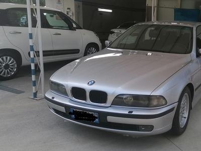 BMW Serie 528i - 2000 -