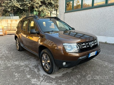 Dacia DUSTER 1.5 DCI 4X4 gancio traino