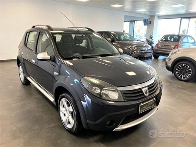 DACIA Sandero Stepway 1.6 GPL Full Optional