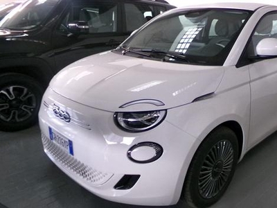 FIAT 500 Icon Berlina 42 kWh