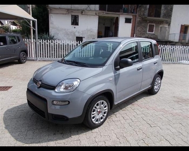 FIAT NEW PANDA 1.0 HYBRID 70CV DEL 2023