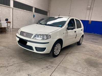 Fiat punto 1.2 benzina/gpl euro5 neopatentati