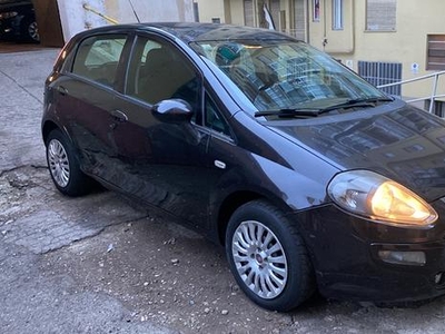 FIAT PUNTO 1.4 DYNAMIC start and stop