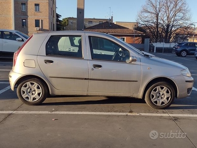 FIAT Punto 2ª serie - 2005