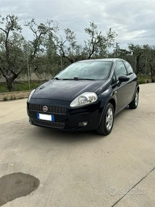 Grande punto 3 porte