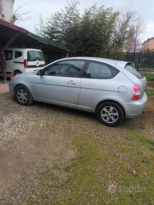 HYUNDAI Accent 3 porte GPL