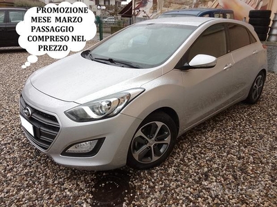 Hyundai i30 1.6 TDCI 5 PORTE Go!