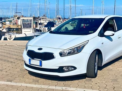 KIA cee'd 2ª serie - 2012