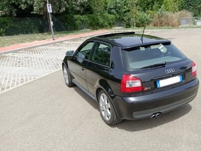 Usato 2002 Audi S3 1.8 Benzin 225 CV (19.999 €)