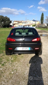 Usato 2005 Alfa Romeo 147 1.9 Diesel 150 CV (3.800 €)