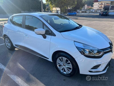 Usato 2019 Renault Clio IV 0.9 Benzin 90 CV (9.000 €)