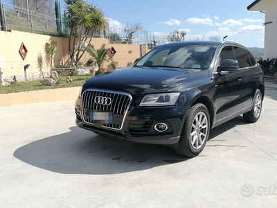 Vendo Audi Q5 Quattro S-Line 2.0 TDI 177 CV