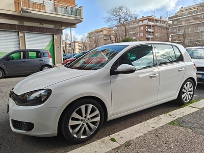 Volkswagen Golf 2009 2.0 cc - 110 cv - Highline