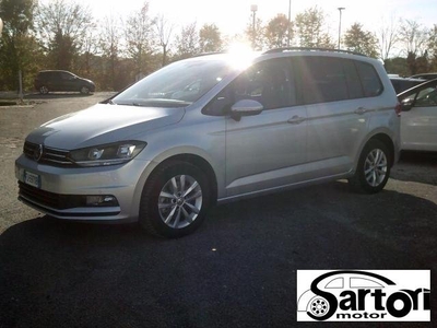 VOLKSWAGEN Touran 1.6 TDI DSG Highline BMT