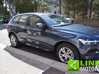 VOLVO XC60 D4 AWD Geartronic Business Plus Usata