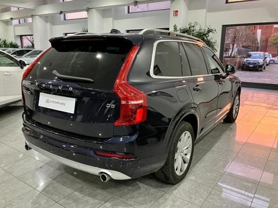 VOLVO XC90 D5 AWD Geartronic 7 posti Momentum