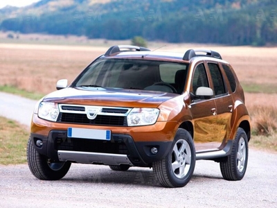 Dacia Duster 1.6 110CV 4x2 Lauréate del 2011 usata a Capaccio