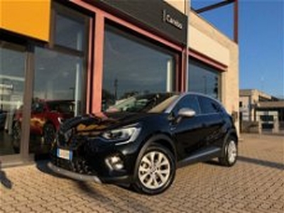 Renault Captur TCe 100 CV GPL Intens del 2022 usata a Parma