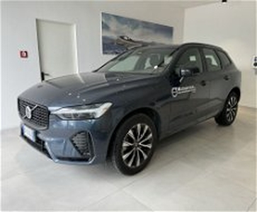 Volvo XC60 B4 automatico Plus Dark del 2023 usata a Parma