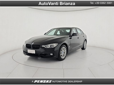 BMW Serie 3 330e Business Advantage