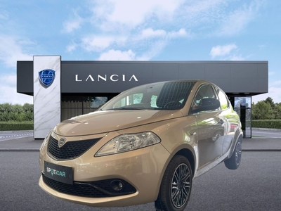 Lancia Ypsilon 1.0 FireFly