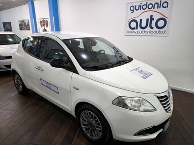 Lancia Ypsilon 1.2 69 CV 5 porte S&S Platinum