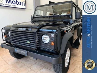 Land Rover Defender 90 2.5 Td5